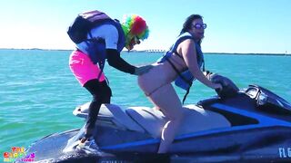 Virgo Peridot and Mandimayxxx Gets Drilled By Gibby The Clown On A Jet Ski In The Centre Of The Ocean