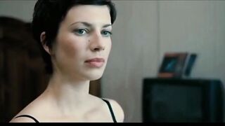 Anna Rot and Magdalena Kronschlager in Tag und Nacht