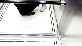 Public Screw and Oral Pleasure in a hotel elevator - risky spunk fountain on booty and whiped cum on elevator wall !