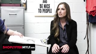 Shoplyfter Mylf - Suspected Thief Taken To the Backroom By LP Officer To Conduct Undress Search