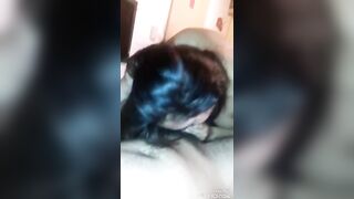 mi novia se desnuda y me chupa la verga