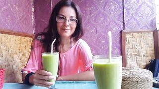 VAGINA FLASH among clients of PUBLIC BAR