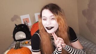 Most Good Halloween Peculiar Ever: Trans Gal Breeds a Pumpkin