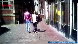 Amateur euro hooker sucks jock