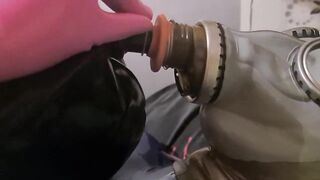 breathplay with gasmask