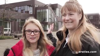 Heiï¿½es Vergnï¿½gen in der Universitï¿½tsbibliothek mit Holly und Ida