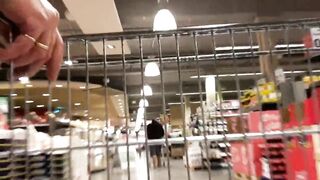 Einkaufen im Catsuit - 27.10.2020