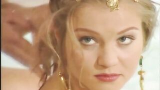 Ebony Widow Katalin and Rita Faltoyano Bathe Jointly in advance of