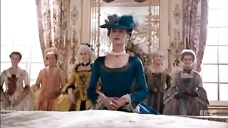 Celeb Kirsten Dunst lastly exposed