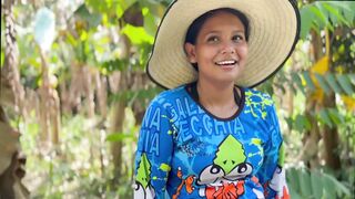 I DISCOVER A NOBLE PEASANT WOMAN AND MAKE HER SUCK IN SWAP FOR A PHONE