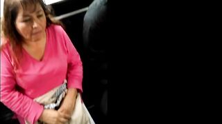 MADURA DISIMULA A VERME LA VERGA