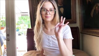 Playing Secret Game With Little Step Sister - Molly Little - Family Therapy -