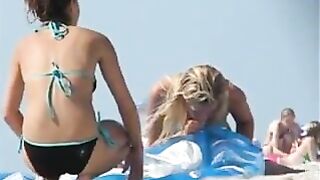 2 hot gals in Lloret de Mar