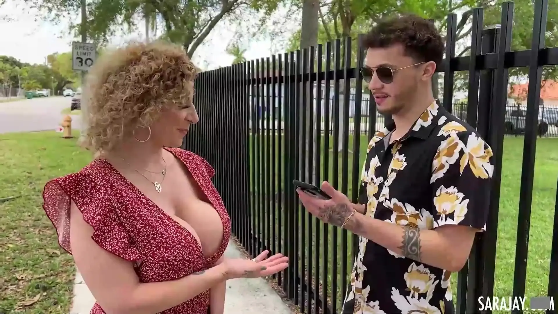 Free Curvy Cougar Sara Jay Banged By Large Knob Youthful Dude! Porn Video