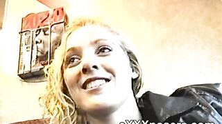 Amateur persuaded to flash on the teach