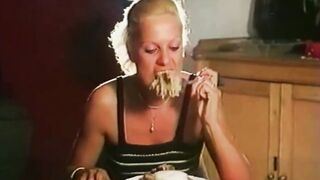 Garconnieres tres speciales (1981, France, full clip, DVD)