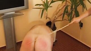 Aged German Dominatrix-bitch plays with slutty dude