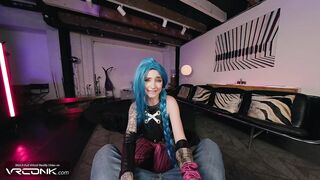 VR Conk: Tattooed Jinx Sucks Deeply & Screws Mad In League Of Legends Cosplay Parody