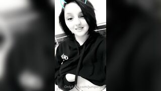 Amateur striptease