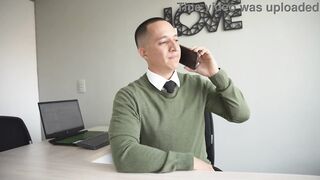 Colombian secretary Ashley Sanz gets a promotion with her pretty butt! - Knock Knock Club