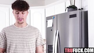 Wang In Apple Basket