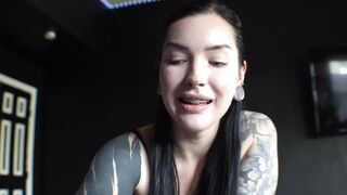 Roomate Went To Store.His Doxy Girlfriend Didn't Await ~ Mag Numb ~ Jayce Carter ~ SheLikesItRaw