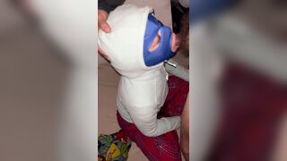 me paga si me la como hasta el fondo y miro la cámara