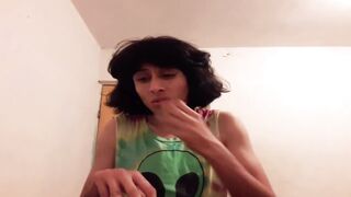 The Force Levels of Piano Players