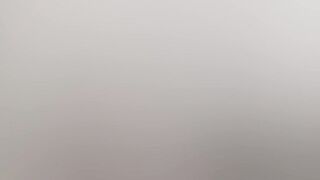 Blond gal screwed in the office