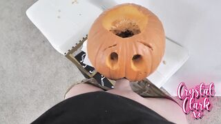 Hawt Step-Aunt Wishes My Aid Designing Halloween Pumpkins