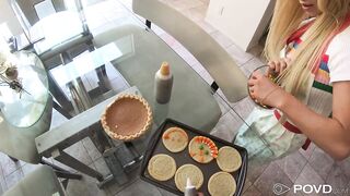 Kenzie Reeves Gets Stuffed With Cum On Thanksgiving