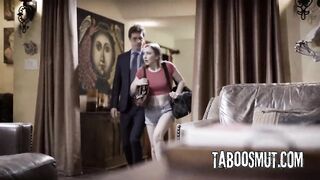 The Hitchhiker - Gracie May Green, Kissa Sins